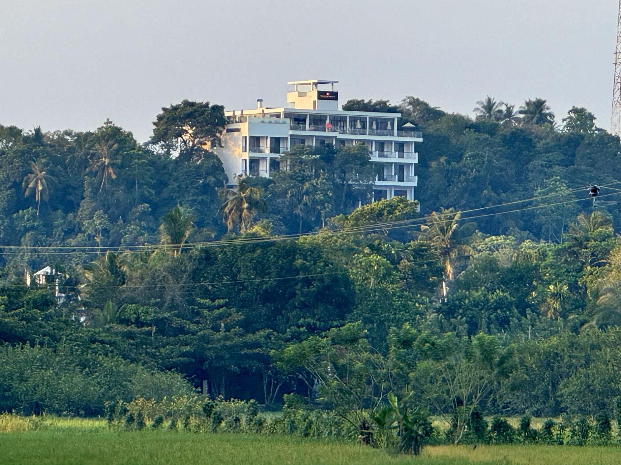 Coastline Mirissa Boutique Hotel And Spa Eksteriør billede