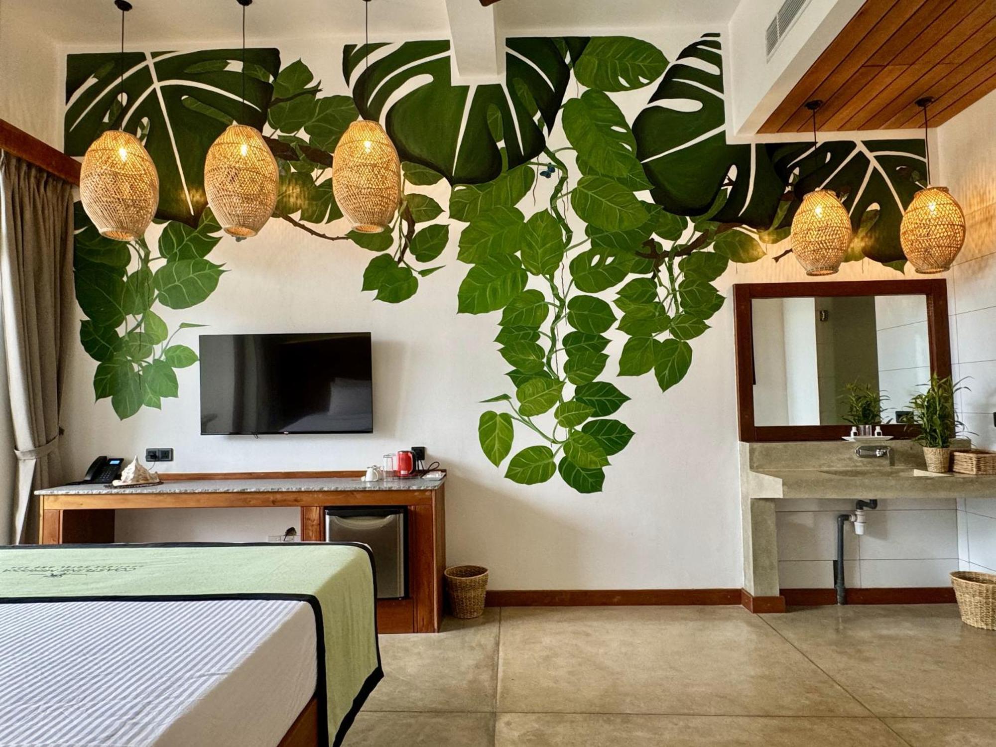 Coastline Mirissa Boutique Hotel And Spa Værelse billede