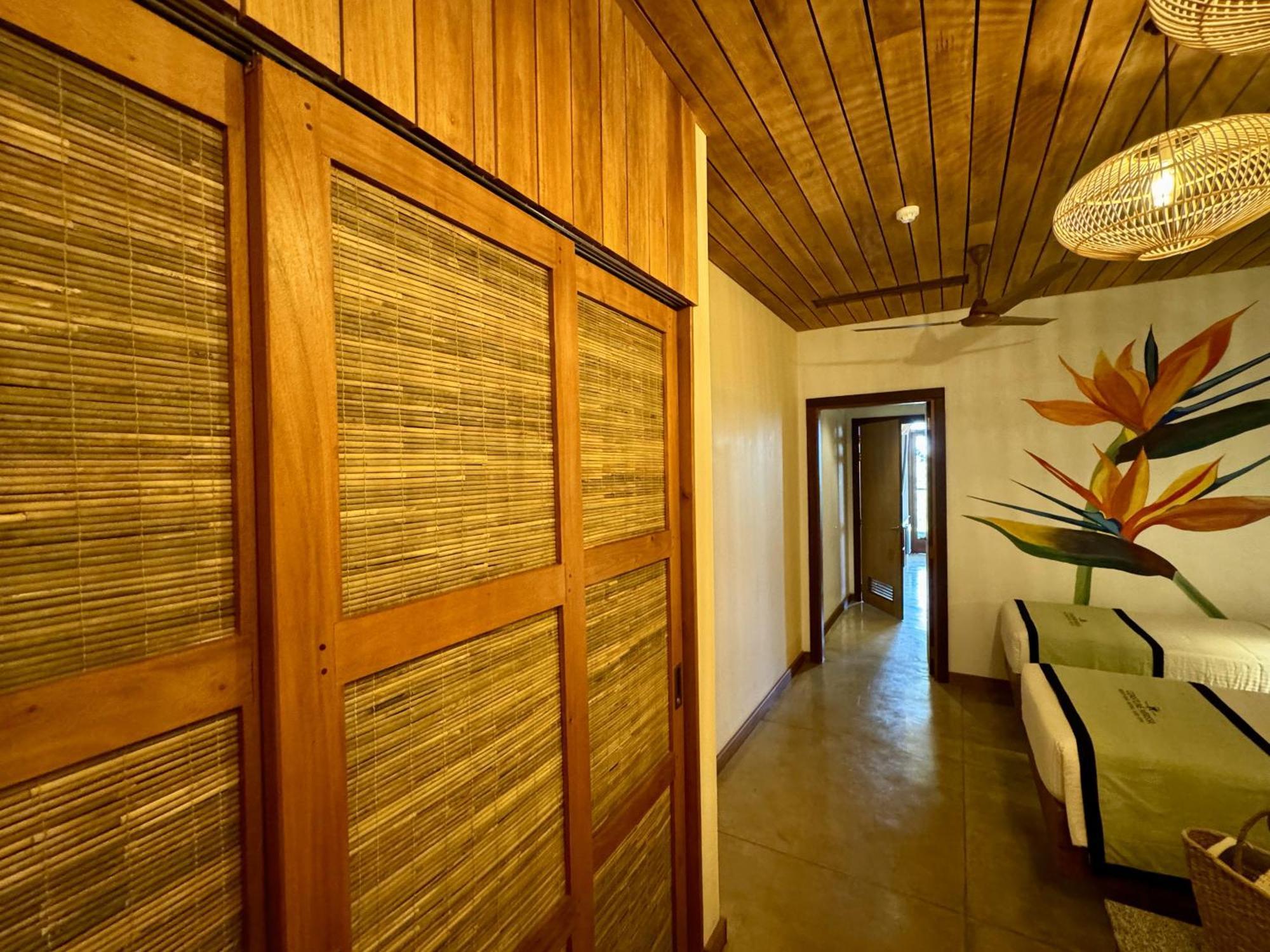 Coastline Mirissa Boutique Hotel And Spa Eksteriør billede